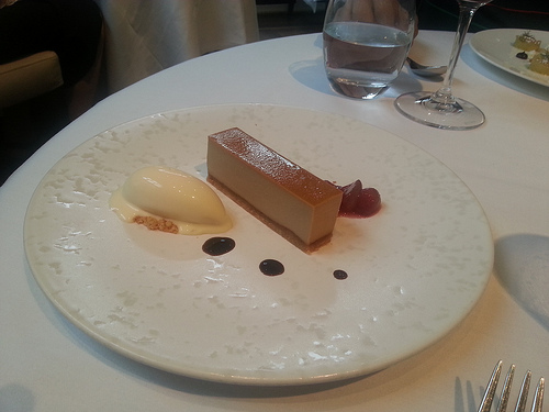 10371314744_0b621458bd